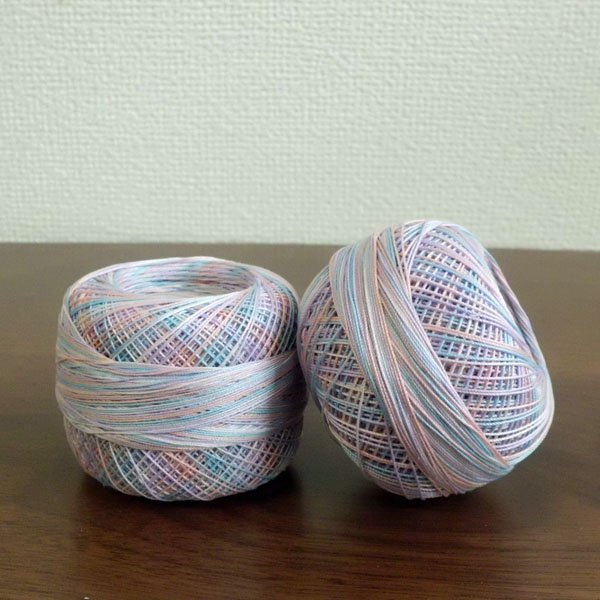 画像2: Lizbeth(リズベス)レース糸 Mix Col.111  Size20 【Cotton Candy】 (2)