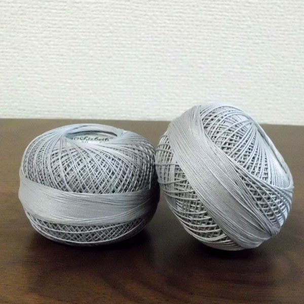 画像2: Lizbeth(リズベス)レース糸 単色 Size20 Col.605  【Silver】 (2)