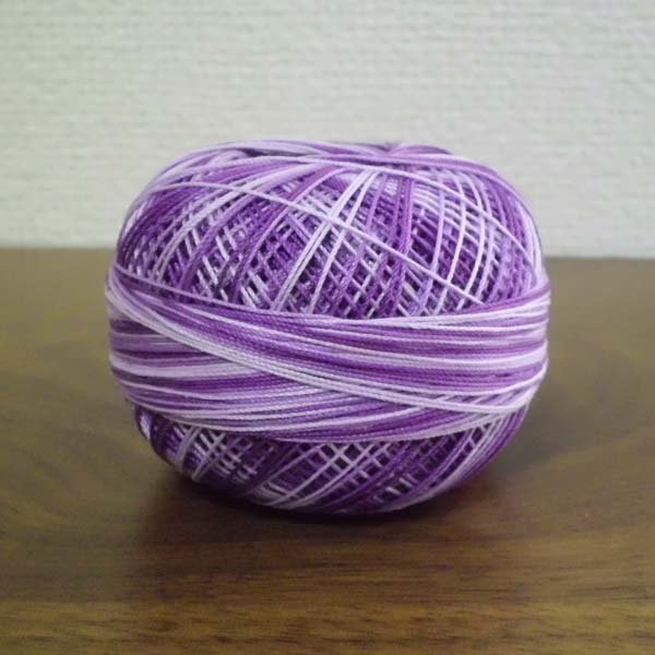 画像2: Lizbeth(リズベス)レース糸 Mix Col.162 Size20 【Purple Iris Fusion】 (2)