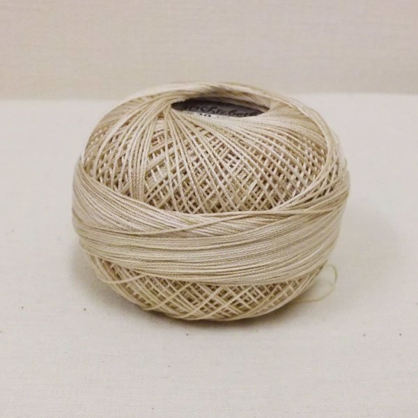 画像2: Lizbeth(リズベス)レース糸 Mix Col.168 Size20 【Latte Foam】 (2)