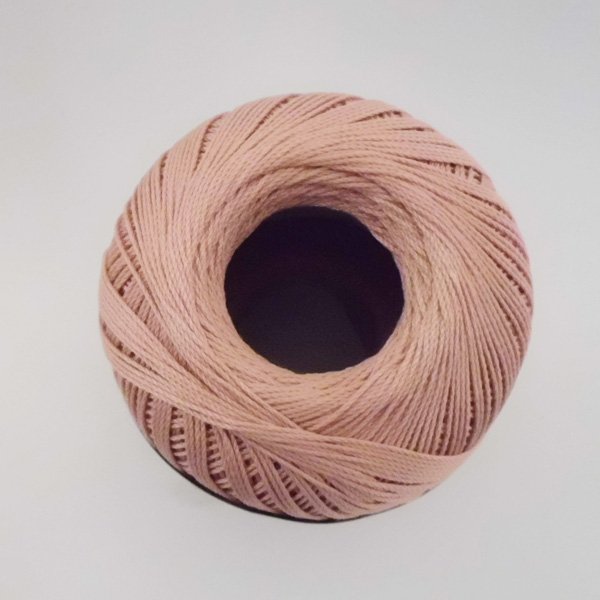 画像2: ダルマレース糸 #30 葵 【17】 (2)