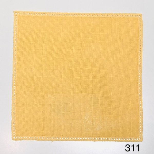 画像2: Anchor（アンカー）穴あき四角ドイリー (2)