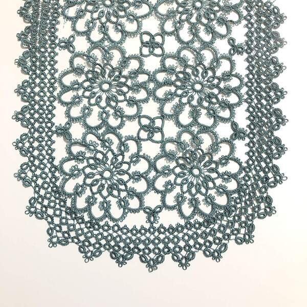 画像3: 【送料無料・ショールレシピプレゼント付き】【特注】　都羽根　絹穴糸　1000m　【25 瑠璃紺】 (3)